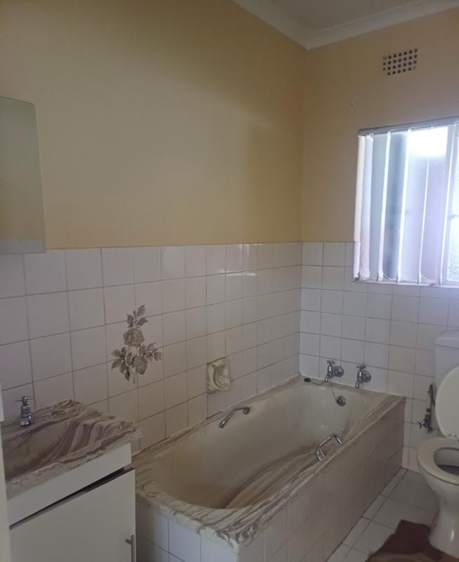 To Let 3 Bedroom Property for Rent in Birchleigh Gauteng