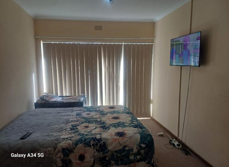 To Let 3 Bedroom Property for Rent in Birchleigh Gauteng