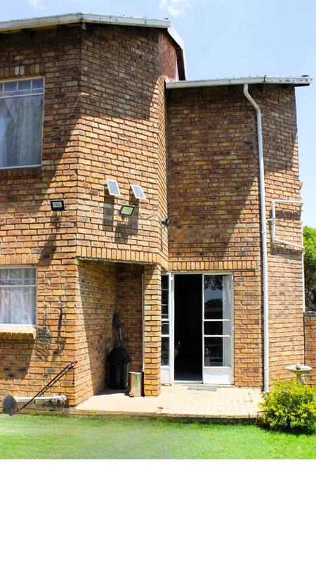 2 Bedroom Property for Sale in Elspark Gauteng