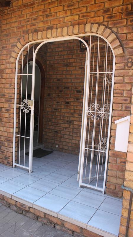 2 Bedroom Property for Sale in Elspark Gauteng