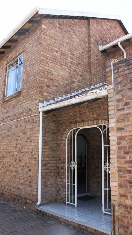 2 Bedroom Property for Sale in Elspark Gauteng