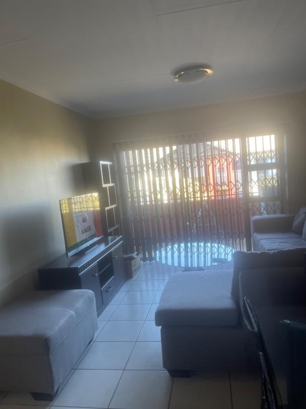 To Let 2 Bedroom Property for Rent in Noordwyk Gauteng