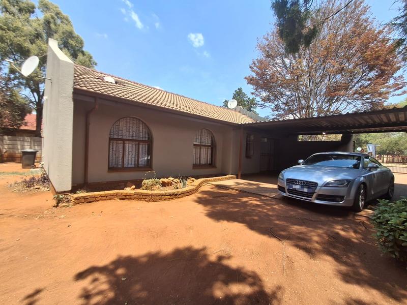 2 Bedroom Property for Sale in The Orchards Gauteng