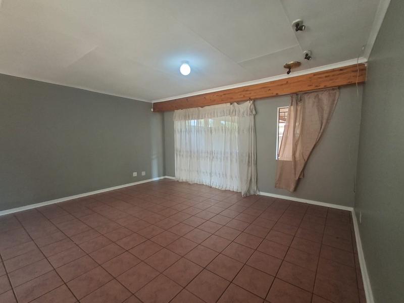 2 Bedroom Property for Sale in The Orchards Gauteng