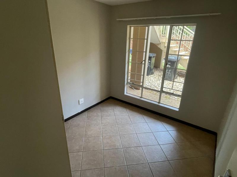 To Let 2 Bedroom Property for Rent in Mooikloof Ridge Gauteng