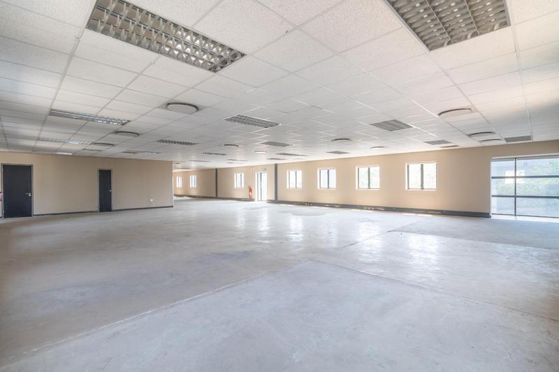 To Let commercial Property for Rent in Strubensvallei Gauteng