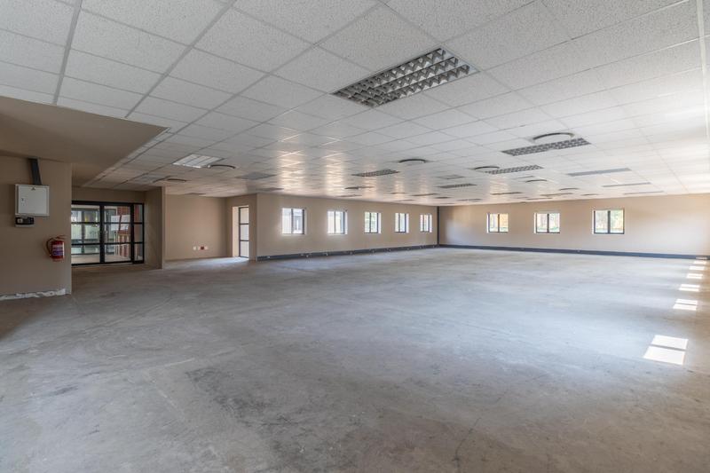 To Let commercial Property for Rent in Strubensvallei Gauteng