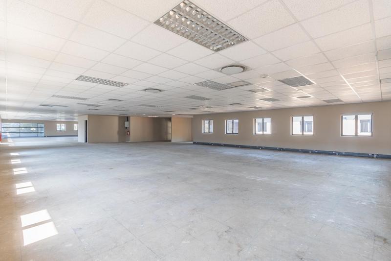 To Let commercial Property for Rent in Strubensvallei Gauteng