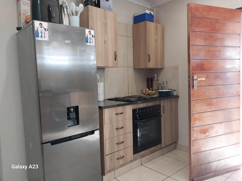 3 Bedroom Property for Sale in Albertsdal Gauteng