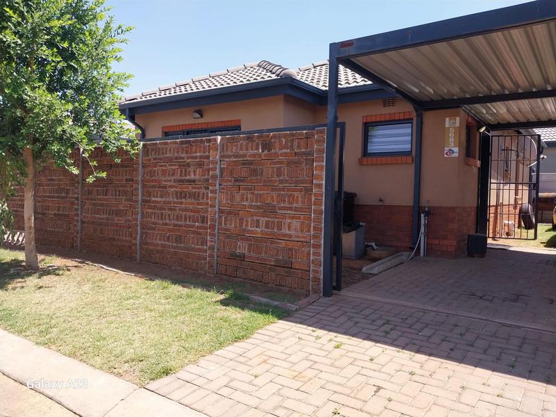 3 Bedroom Property for Sale in Albertsdal Gauteng