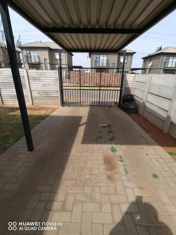 3 Bedroom Property for Sale in Albertsdal Gauteng