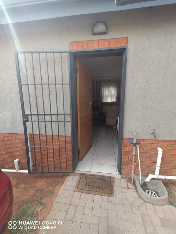 3 Bedroom Property for Sale in Albertsdal Gauteng