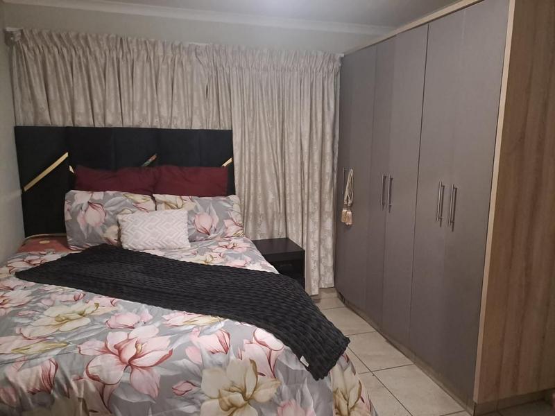 3 Bedroom Property for Sale in Albertsdal Gauteng