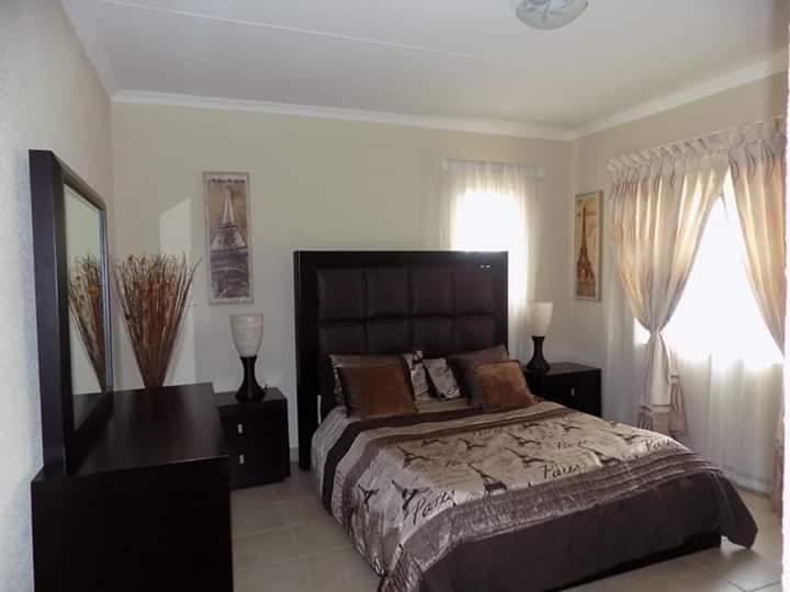 2 Bedroom Property for Sale in Sharon Park Gauteng