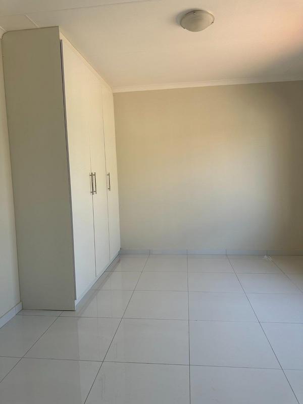 2 Bedroom Property for Sale in Sharon Park Gauteng