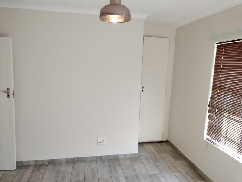 To Let 2 Bedroom Property for Rent in Zwartkop Ext 7 Gauteng