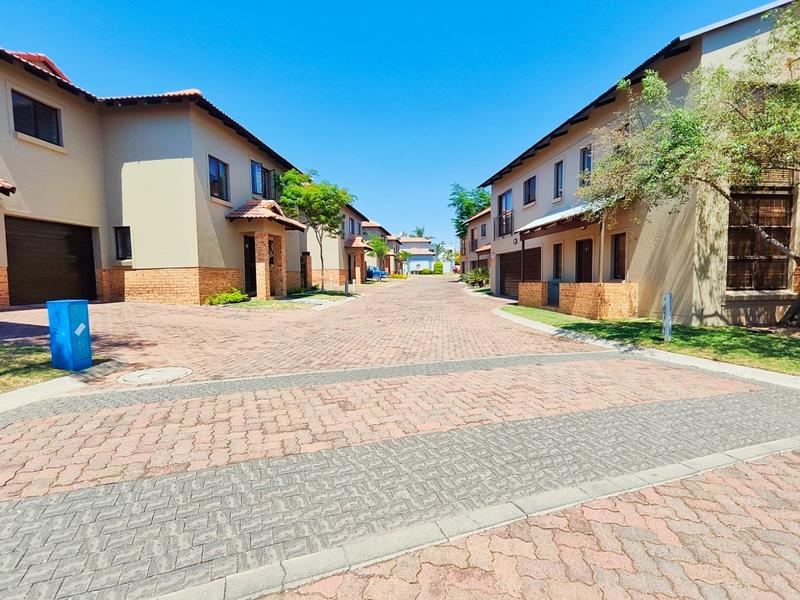 To Let 3 Bedroom Property for Rent in Carlswald Gauteng