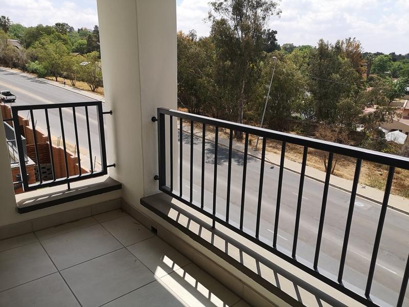 1 Bedroom Property for Sale in Olivedale Gauteng