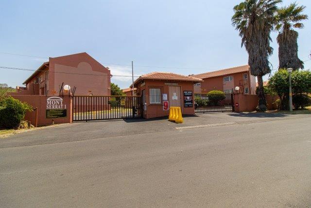 2 Bedroom Property for Sale in Meyersdal Gauteng