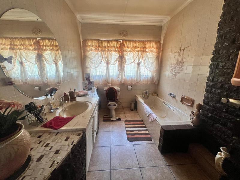 4 Bedroom Property for Sale in Heidelberg Gauteng