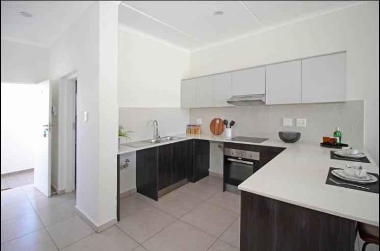 To Let 2 Bedroom Property for Rent in Greenstone Hill Gauteng