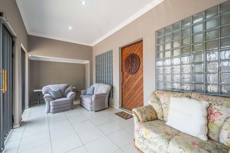 To Let 5 Bedroom Property for Rent in Lynnwood Gauteng