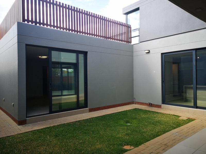 4 Bedroom Property for Sale in Waterkloof Ridge Gauteng