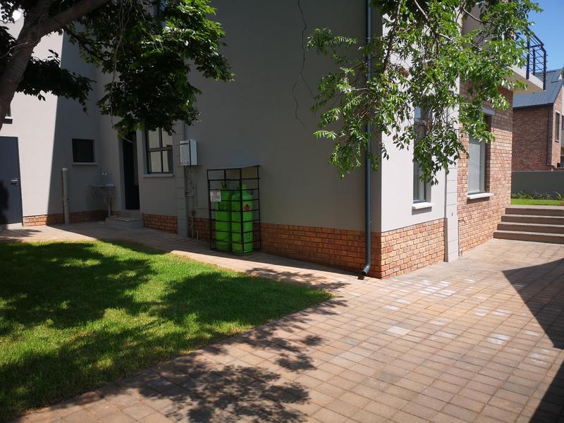 3 Bedroom Property for Sale in Waterkloof Ridge Gauteng