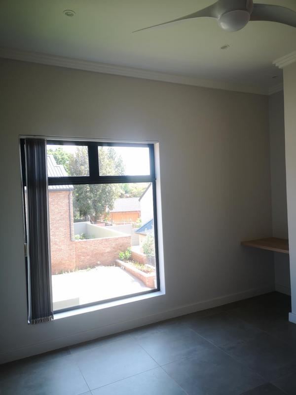 3 Bedroom Property for Sale in Waterkloof Ridge Gauteng