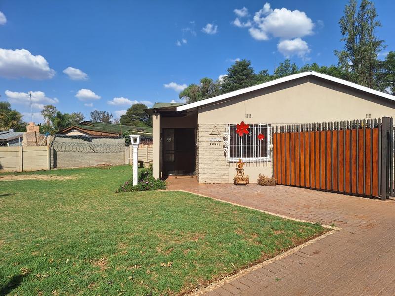 To Let 3 Bedroom Property for Rent in Edelweiss Gauteng