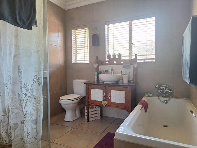 To Let 3 Bedroom Property for Rent in Edelweiss Gauteng