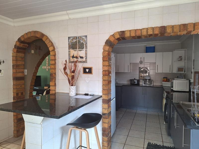 To Let 3 Bedroom Property for Rent in Edelweiss Gauteng