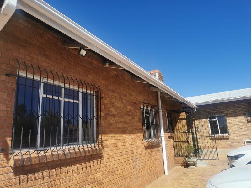 4 Bedroom Property for Sale in Casseldale Gauteng