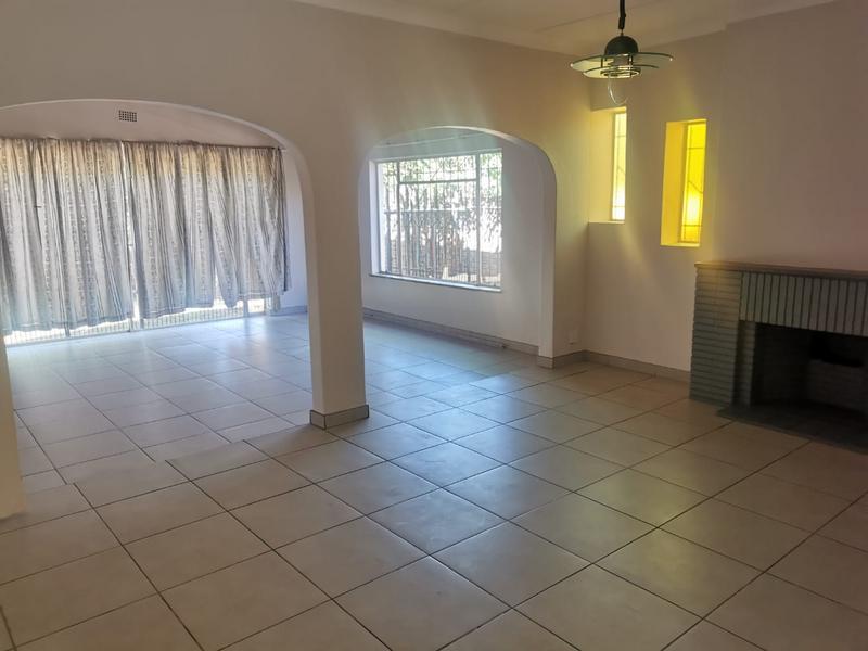 4 Bedroom Property for Sale in Casseldale Gauteng