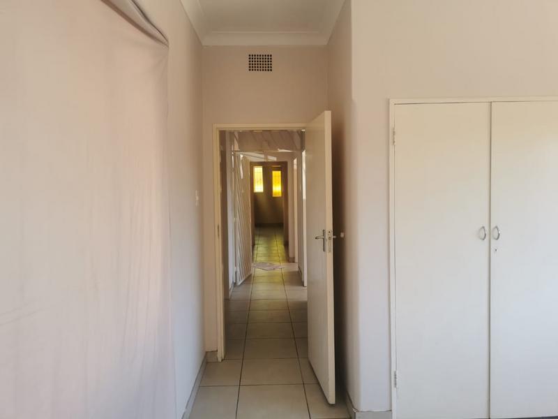 4 Bedroom Property for Sale in Casseldale Gauteng