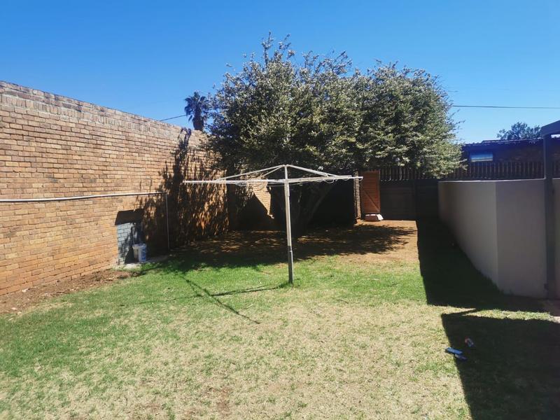 4 Bedroom Property for Sale in Casseldale Gauteng