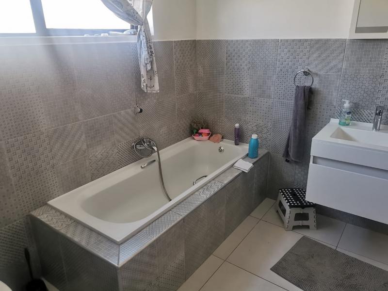 4 Bedroom Property for Sale in Casseldale Gauteng