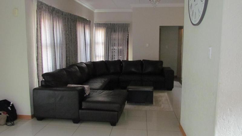 3 Bedroom Property for Sale in Noordwyk Gauteng