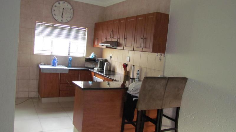 3 Bedroom Property for Sale in Noordwyk Gauteng