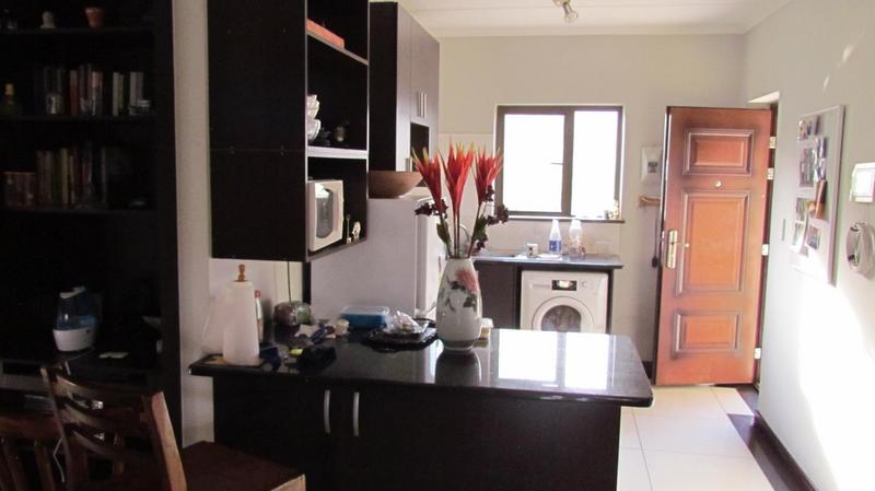 2 Bedroom Property for Sale in Noordwyk Gauteng