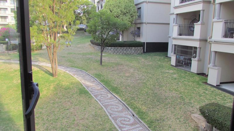 2 Bedroom Property for Sale in Noordwyk Gauteng