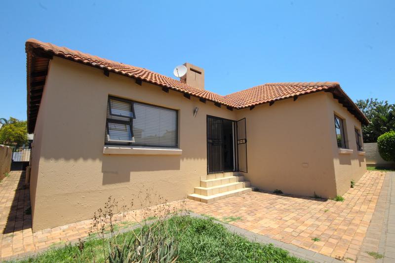 3 Bedroom Property for Sale in Thatchfield Gauteng