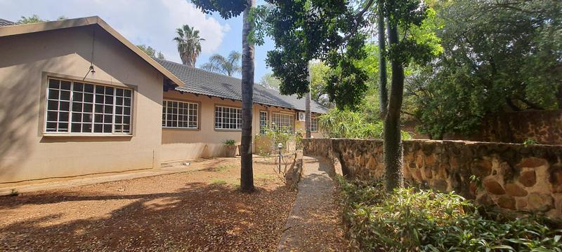 To Let 3 Bedroom Property for Rent in Faerie Glen Gauteng