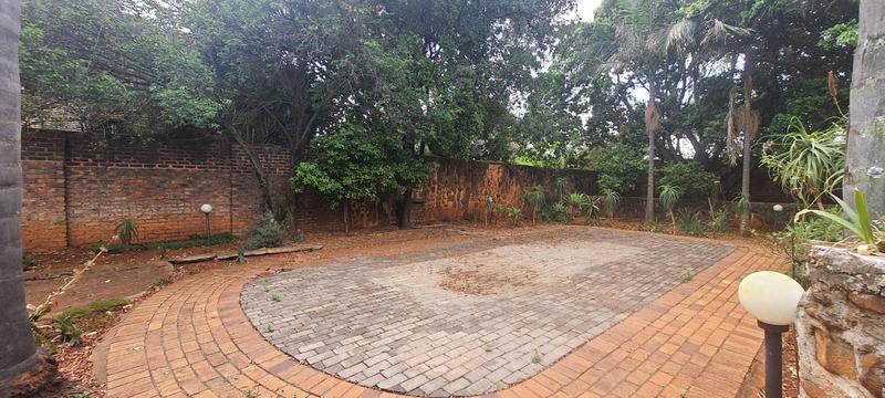 To Let 3 Bedroom Property for Rent in Faerie Glen Gauteng