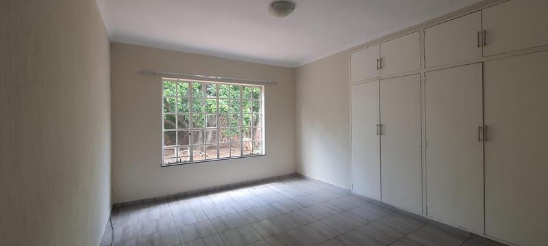 To Let 3 Bedroom Property for Rent in Faerie Glen Gauteng