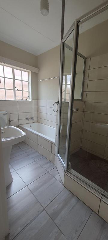 To Let 3 Bedroom Property for Rent in Faerie Glen Gauteng