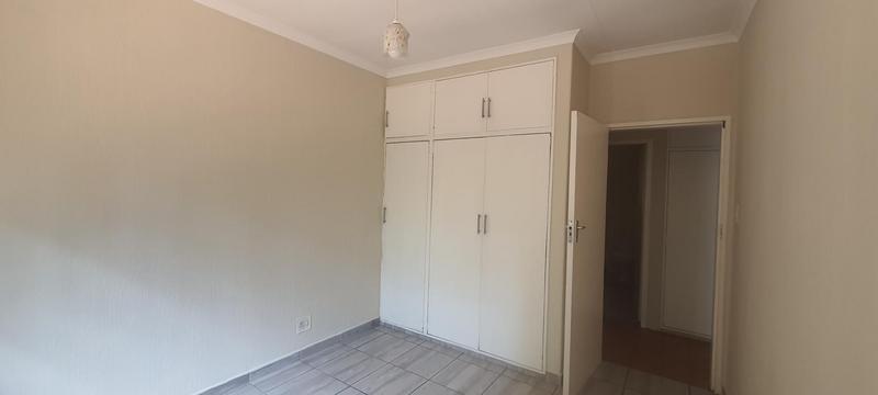 To Let 3 Bedroom Property for Rent in Faerie Glen Gauteng