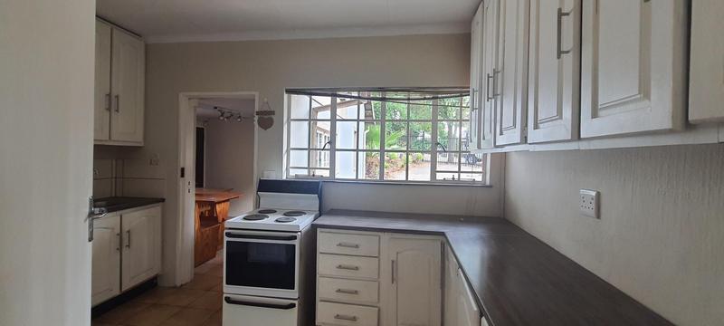 To Let 3 Bedroom Property for Rent in Faerie Glen Gauteng