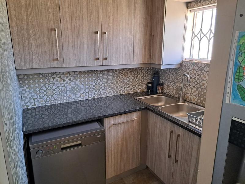 4 Bedroom Property for Sale in Magalieskruin Gauteng