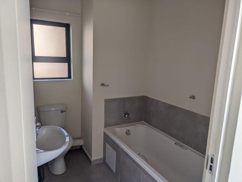 2 Bedroom Property for Sale in Katlehong South Gauteng